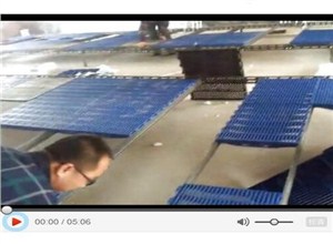 山东猪八戒连体产床漏粪板安装方法