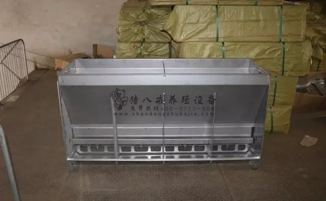 不锈钢料槽,不锈钢双面料槽,养猪设备生产厂家,山东猪八戒养殖设备